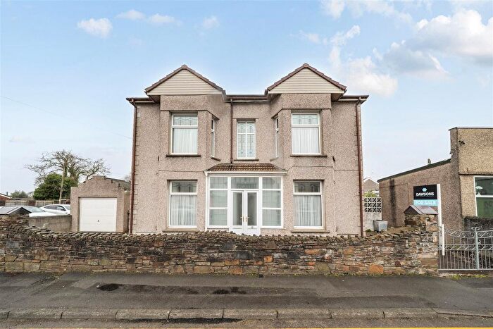 4 Bedroom Detached House For Sale In Borough Road, Loughor, Swansea, SA4