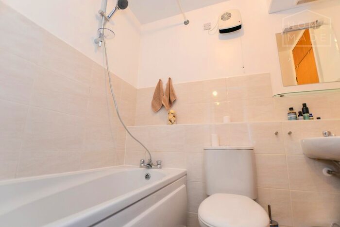 Studio To Rent In Celestial Gardens, Lewisham, SE13