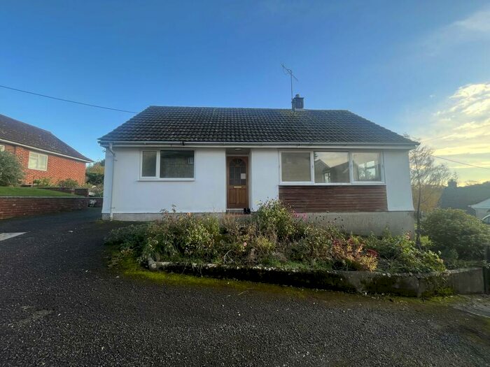 2 Bedroom Detached Bungalow To Rent In The Causeway, Tisbury, Salisbury, SP3