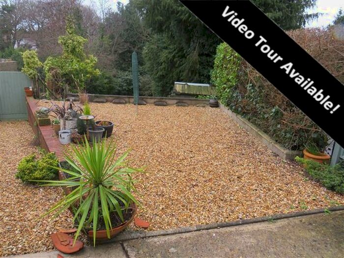 2 Bedroom Flat To Rent In Barnes Crescent, Bournemouth, BH10