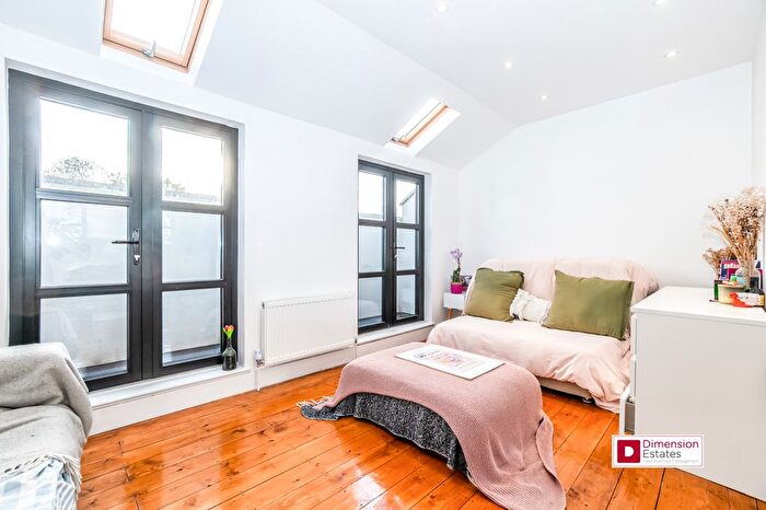 6 Bedroom Terraced House To Rent In Rushmore Road, Lower Clapton, Hackney, E5