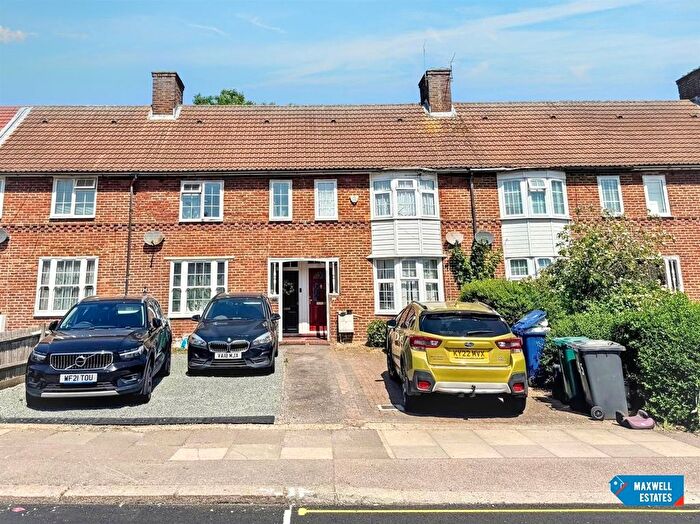 2 Bedroom Terraced House For Sale In Watling Avenue, Edgware, HA8