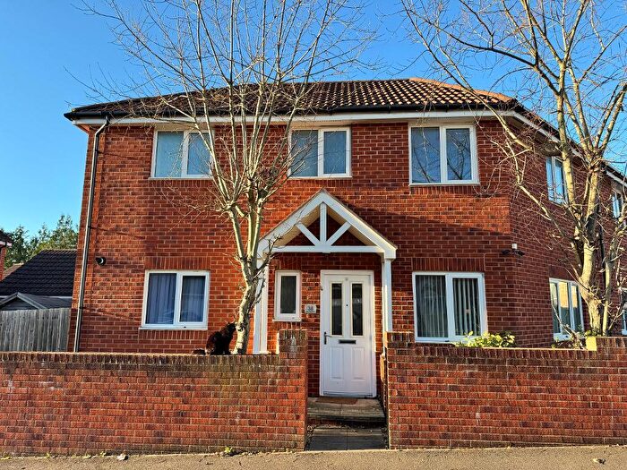 3 Bedroom Semi Detached House To Rent In John Hall Close, Hengrove, Bristol, BS14