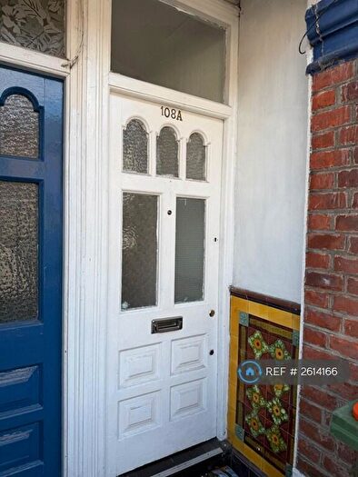 3 Bedroom Flat To Rent In Caulfield Road, London, E6