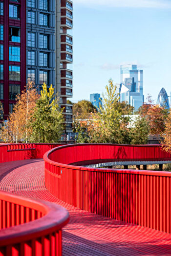 3 Bedroom Apartment For Sale In The Founding, Canada Water, SE16