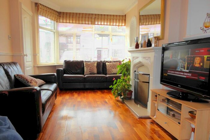 2 Bedroom Terraced House To Rent In Ramillies Road, Blackfen, Sidcup, DA15