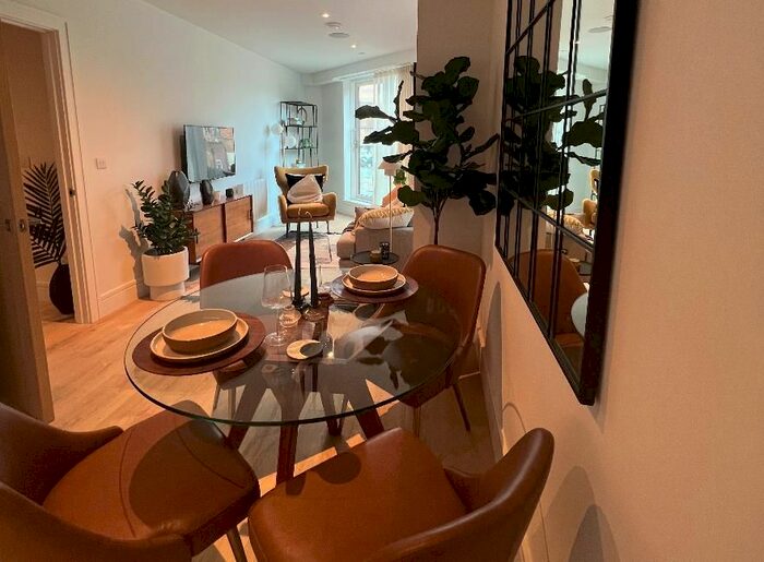 1 Bedroom Flat To Rent In Coombe Lane, London, SW20