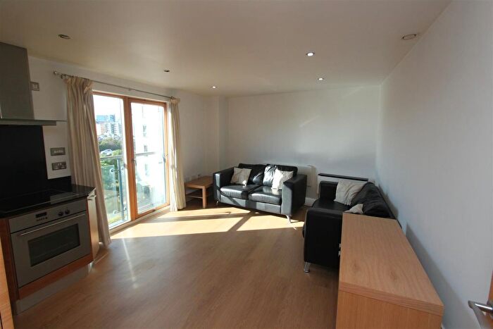 1 Bedroom Flat To Rent In Mackenzie House, Leeds Dock, LS10