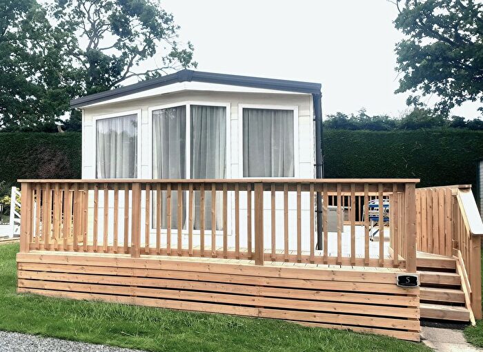 2 Bedroom Park Home For Sale In Blackmoor Lane, Bardsey, Leeds, LS17