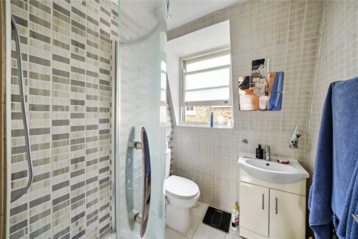 4 Bedroom Terraced House To Rent In Tavistock Mews, Holloway, N19