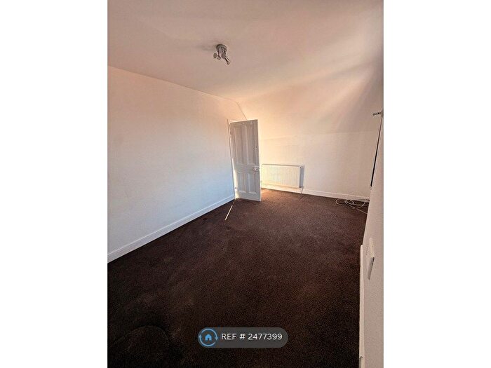 3 Bedroom Flat To Rent In Donnington St, Leicester, LE2