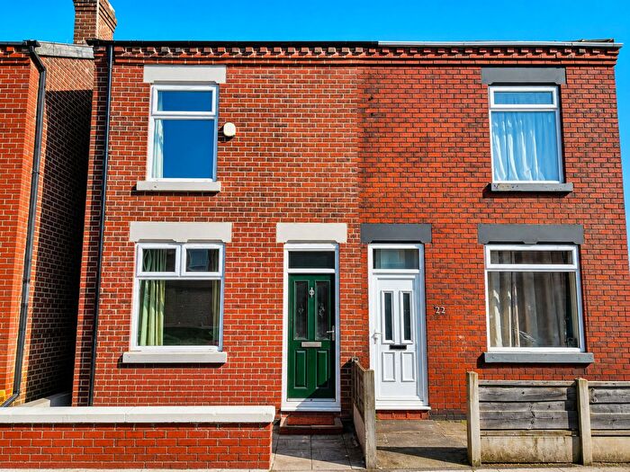 2 Bedroom Semi-Detached House To Rent In Westwood Road, Stockport, SK2