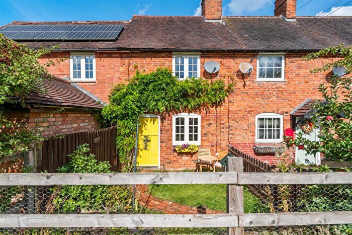 2 Bedroom Cottage For Sale In , Appletree Cottages, Old Warwick Road, Rowington, CV35