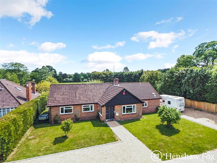 4 Bedroom Detached Bungalow For Sale In Woodlands Road, Woodlands, Hampshire, SO40