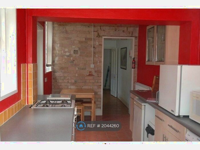 3 Bedroom Semi-Detached House To Rent In Bemister Road, Bournemouth, BH9