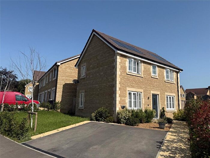3 Bedroom Detached House For Sale In Brimstone Road, Frome, Somerset, BA11