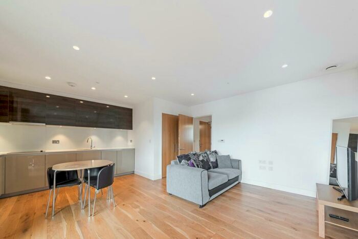 1 Bedroom Apartment To Rent In Rathbone Market, Barking Road, London, E16