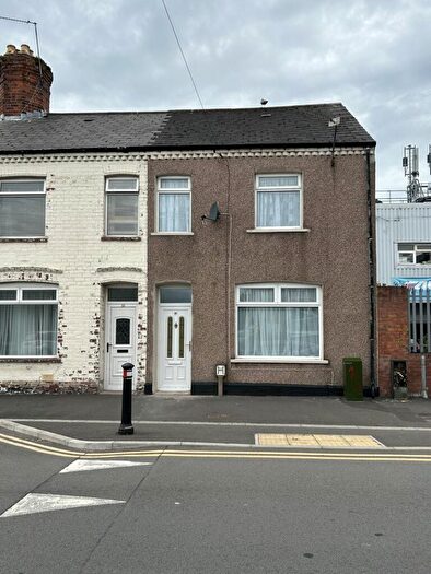 3 Bedroom End Of Terrace House To Rent In North Clive Street, Grangetown. Cardiff., CF11