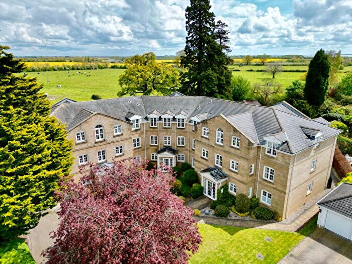 2 Bedroom Apartment For Sale In Stukeley Park, Great Stukeley, Huntingdon, PE28