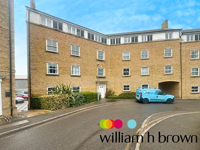 2 Bedroom Flat To Rent In Wickham Crescent, Braintree, CM7