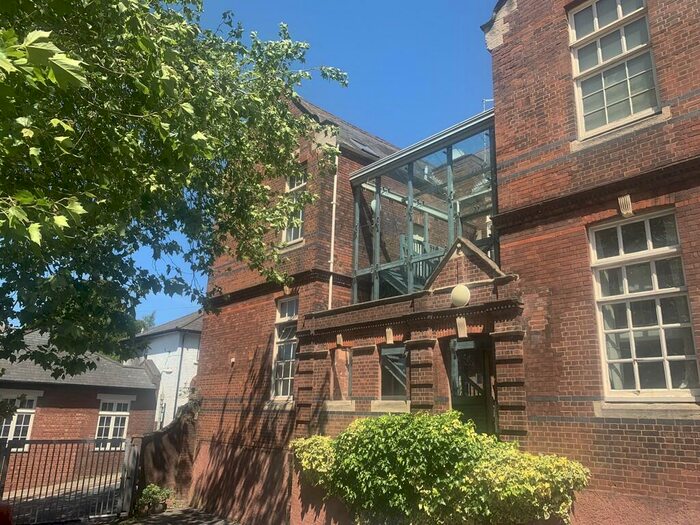 2 Bedroom Apartment To Rent In Preston Street, Exeter, EX1