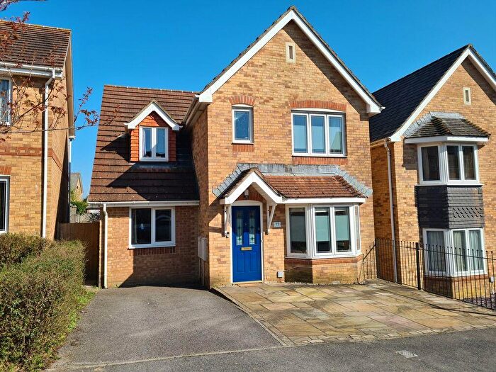 3 Bedroom Detached House For Sale In Jessica Crescent, Totton, SO40