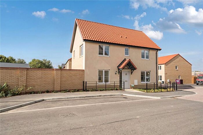 3 Bedroom Detached House To Rent In Runway, Sudbury, Suffolk, CO10