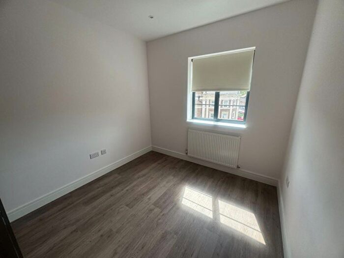 1 Bedroom Flat To Rent In High Road, London, N22