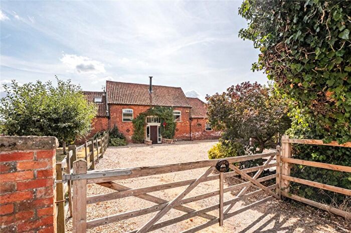 3 Bedroom Barn Conversion For Sale In Bungalow Lane, Bilsthorpe, Newark, Nottinghamshire, NG22