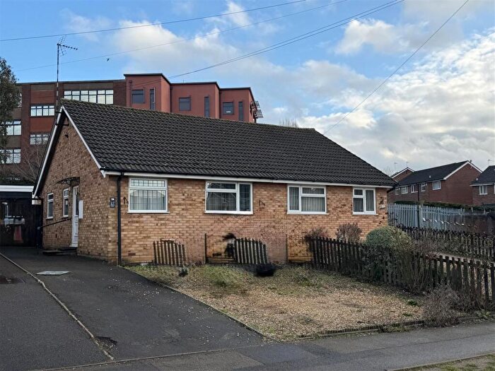 2 Bedroom Semi-Detached Bungalow For Sale In Bishops Drive, Kettering, NN15