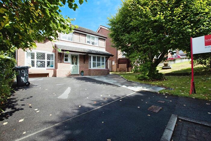 4 Bedroom Detached House For Sale In Dominica Avenue, Lower Darwen, Darwen, Lancashire, BB3