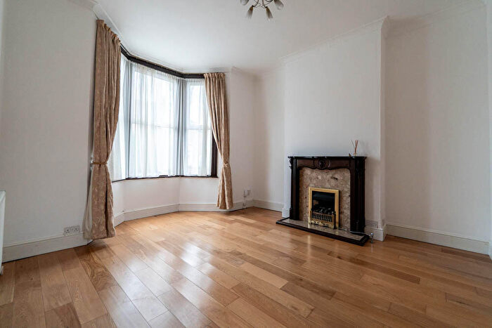 3 Bedroom Terraced House To Rent In Dawlish Road, Leyton, E10