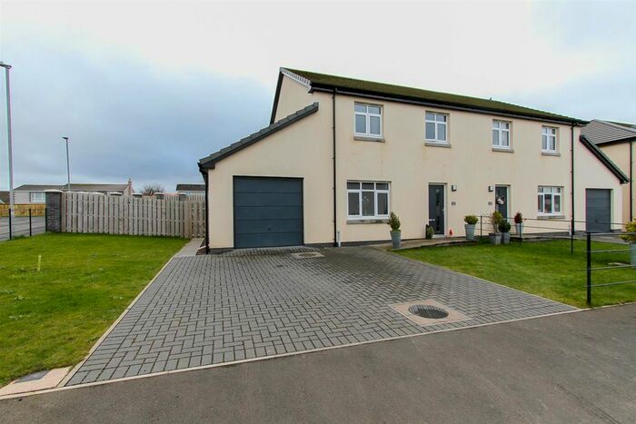 3 Bedroom Property For Sale In Taylors Gardens, Tweedmouth, Berwick-Upon-Tweed, TD15