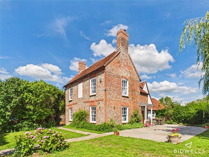 5 Bedroom Detached House To Rent In Crendon Road, Shabbington, Aylesbury, Buckinghamshire, HP18