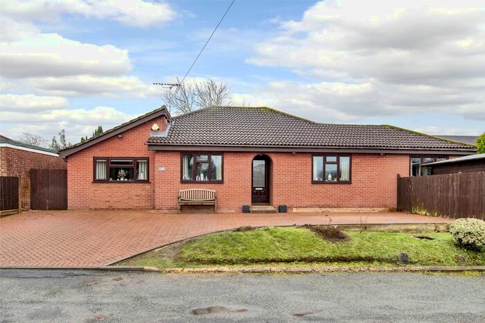 3 Bedroom Bungalow For Sale In Clearway, Addington, West Malling, Kent, ME19