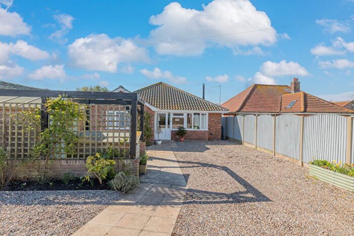 3 Bedroom Detached Bungalow For Sale In The Promenade, Scratby, Great Yarmouth, NR29