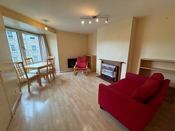 1 Bedroom Flat To Rent In Pleasance, Edinburgh, EH8