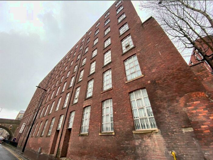 1 Bedroom Apartment To Rent In Wellington Mill, Stockport, SK3