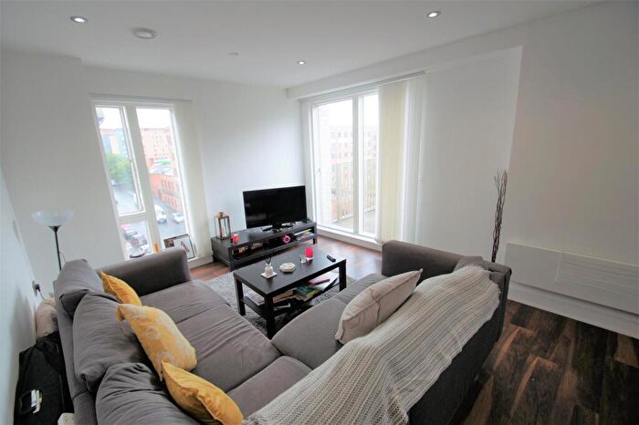 3 Bedroom Apartment To Rent In The Assembly, Manchester, M1