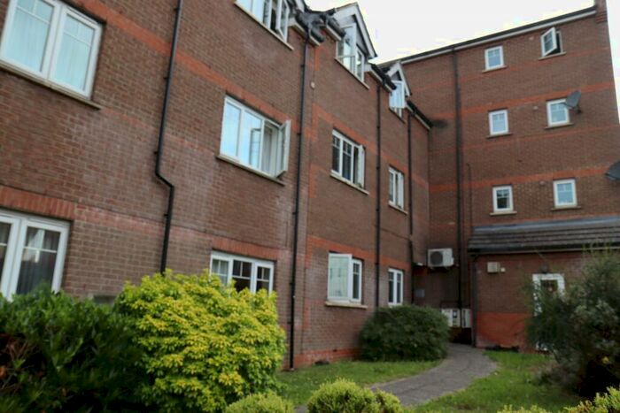 1 Bedroom Flat To Rent In Hasting Street, LU1