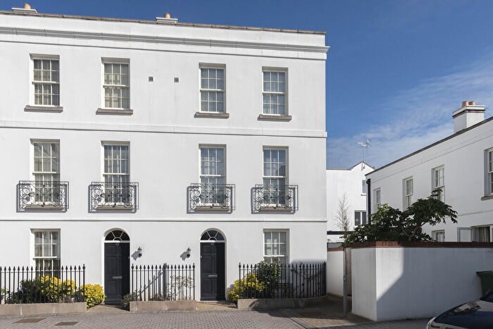 3 Bedroom End Of Terrace House To Rent In Regency Place, Cheltenham, GL52