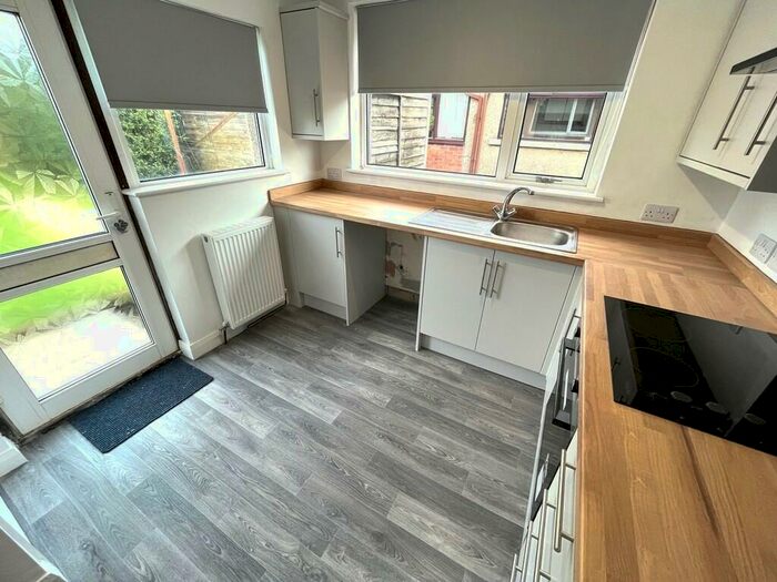 3 Bedroom Semi-Detached Bungalow To Rent In Dorchester Road, Garstang, PR3