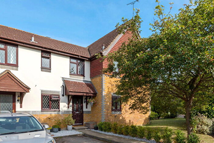 2 Bedroom Terraced House For Sale In Churchfields, Burpham, GU4