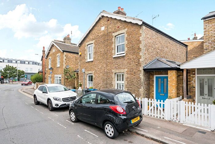 2 Bedroom Semi-Detached House For Sale In Kings Road, Kingston Upon Thames, KT2