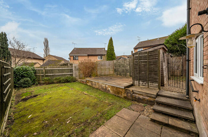 3 Bedroom End Of Terrace House For Sale In Barrington Road, Watchfield, Oxfordshire, SN6