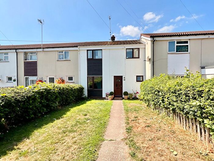 3 Bedroom Terraced House For Sale In Glan-Y-Nant, Llangybi, Usk, NP15