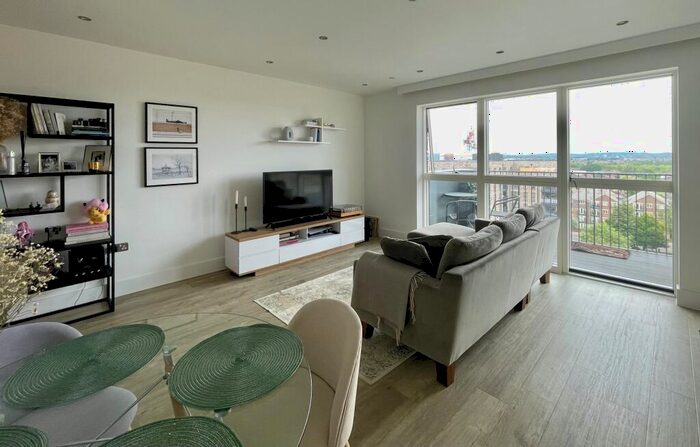 1 Bedroom Apartment For Sale In Masters Court, Lyon Road, Harrow, HA1