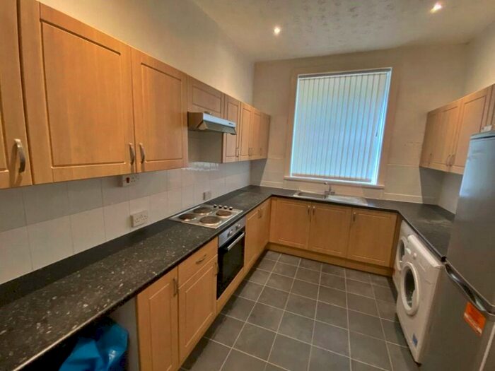 5 Bedroom Terraced House To Rent In Albion Road, Fallowfield, Manchester, M14