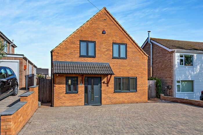 3 Bedroom Detached House To Rent In St Peter's Road, Oundle, Northamptonshire, PE8