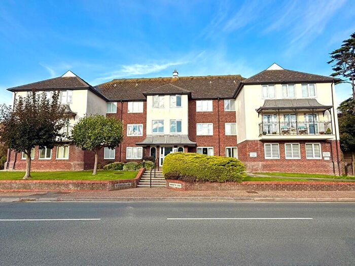 2 Bedroom Apartment For Sale In Sea Lane, Rustington, BN16